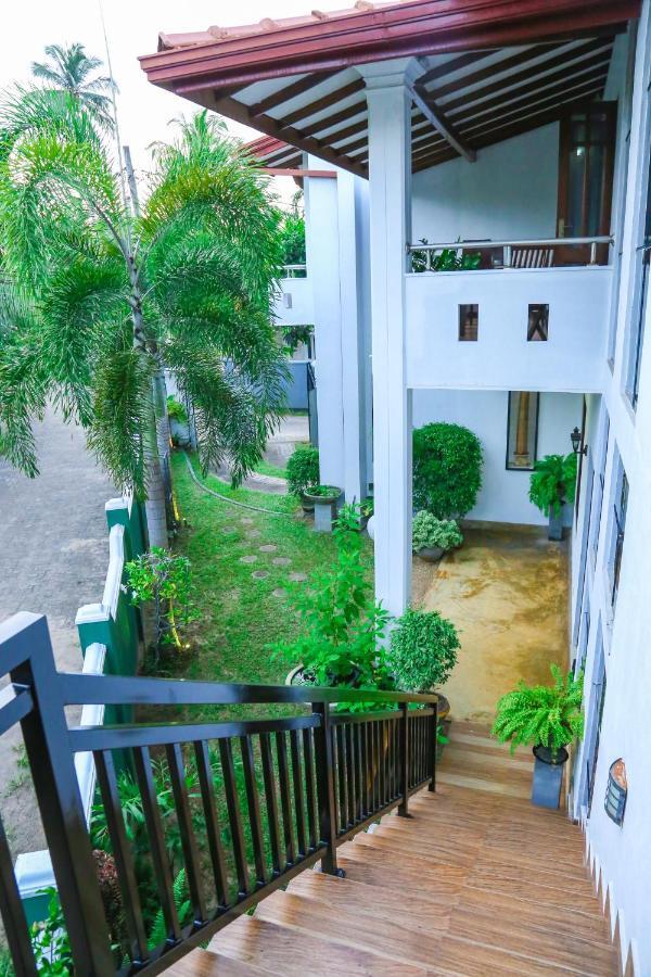 Shakuna Villa Hikkaduwa Exterior foto